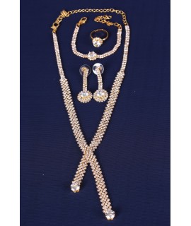 Súprava šperkov (náhrdelník, náušnice, náramok a prsteň) VZOR 1.