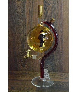 Sklenený výčap vína "MLADOMANŽELIA" plnený s bielym a červeným vínom (v. 34 cm)