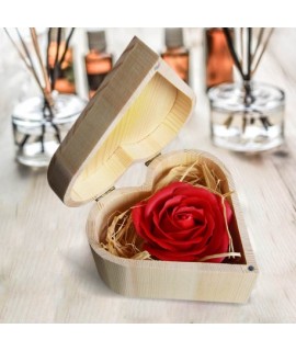Darčeková krabička - Srdiečko s červenou ružičkou