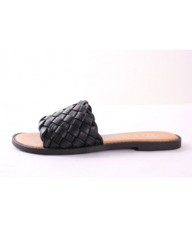 Dámske kožené papuče BUGATTI 431-A7C91-5000 1000 - čierne